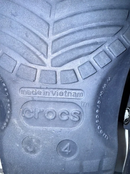 CROCS Kids Navy Blue Classic Clogs - Picture 4 of 6